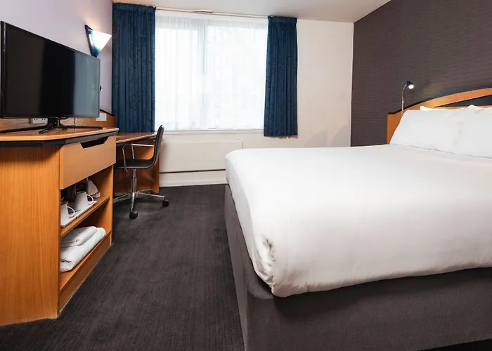 Holiday Inn Express Bristol City Centre By Ihg