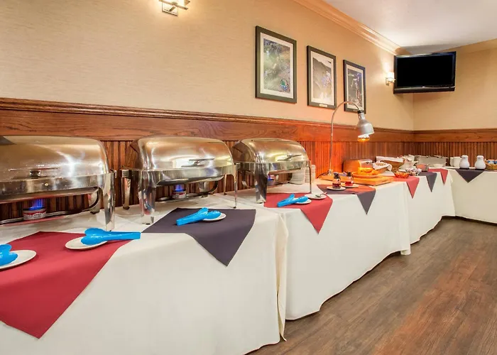 Holiday Inn Auburn By Ihg
