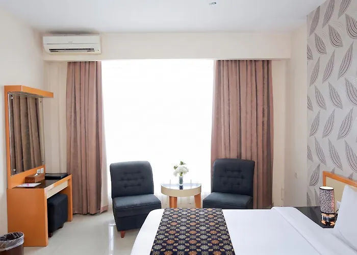 Parkside Mandarin Hotel Pekalongan