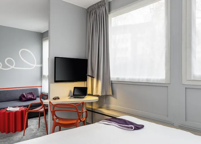 Ibis Styles Paris Velizy