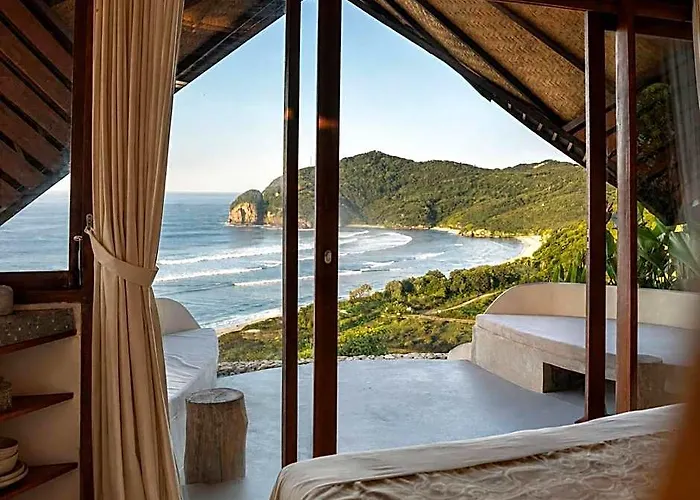 Kini Resort - Luxury Beachfront Bamboo Resort