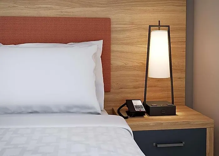 Candlewoods Suites San Antonio Schertz By Ihg