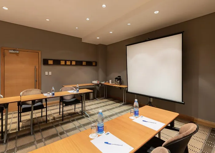 Holiday Inn Express Cape Town City Centre By Ihg