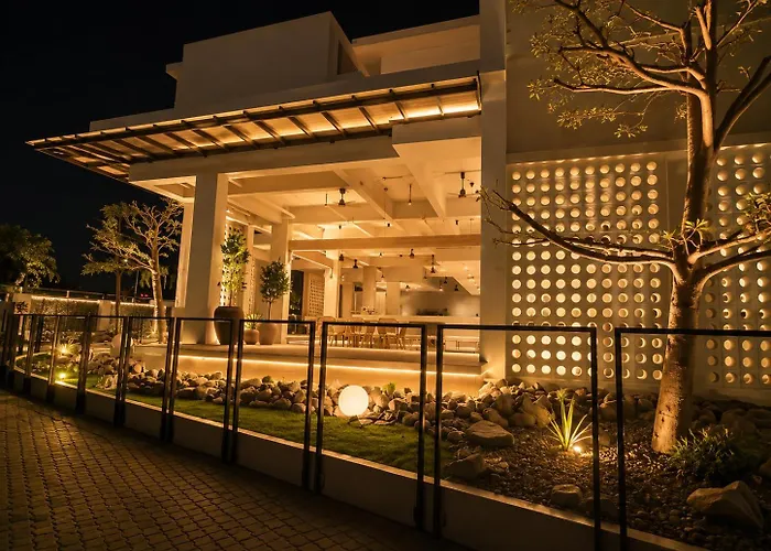 Blanco Apartment Hotel