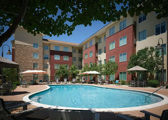 Fairfield By Marriott Inn And Suites Boulder Broomfield Interlocken