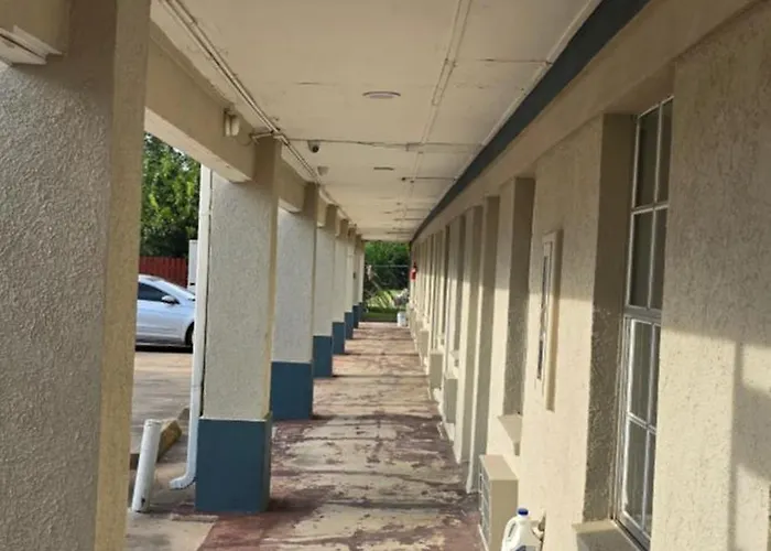 Maxim III Motel Houston