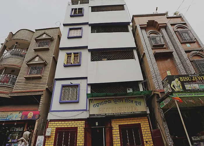 Hotel O Surya