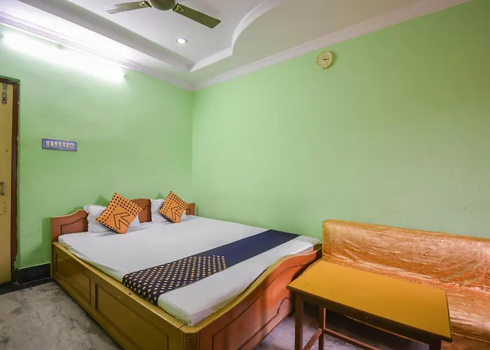 Hotel O Rajamahal