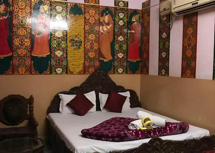 Jamna Vilas Home Stay