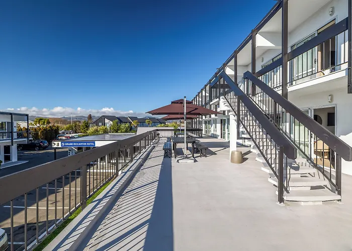 Grand Riccarton Hotel