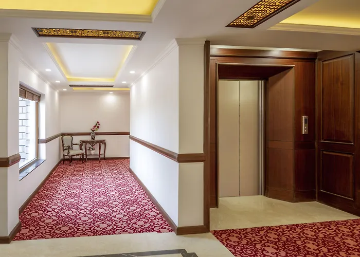 Hotel Gyalpo Residency - A Mountain View Luxury Hotel In Leh