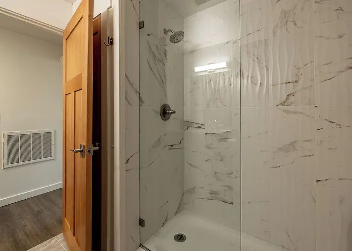 Bavarian Lodge Suites