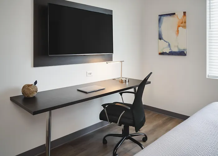 Stayapt Suites Pensacola-Uwf/Florida Hospital Area