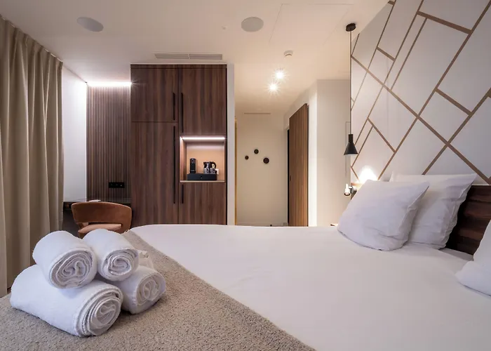 One Two Four - Hotel & Spa