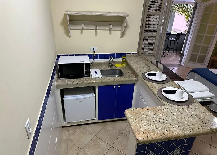 Surfside Suites
