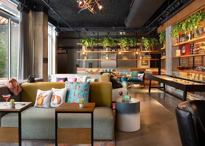 Moxy Austin - University