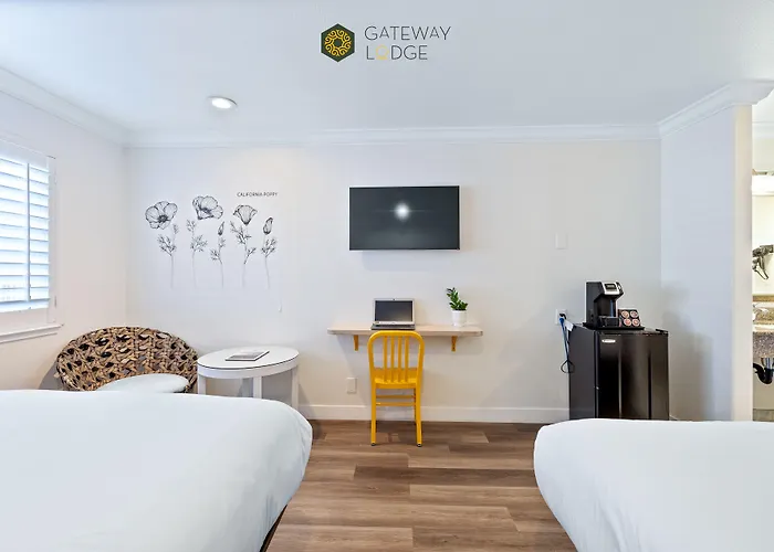 Gateway Lodge