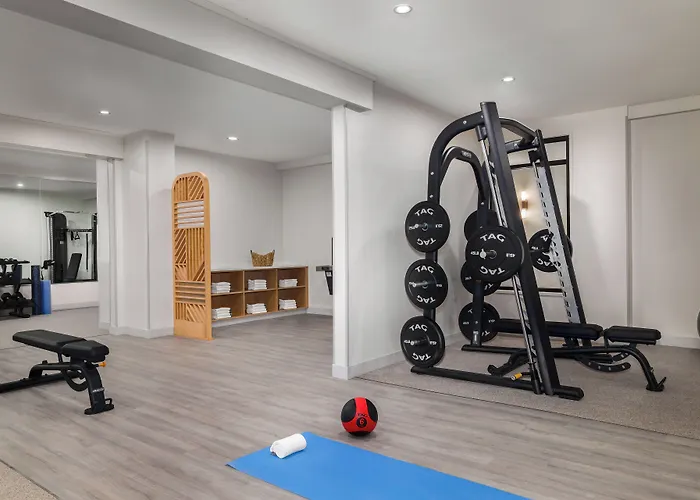 Hotel Indigo Detroit North - Troy By Ihg