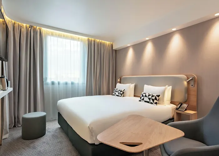 Holiday Inn Express - Marne-la-Valle Val d Europe, an IHG Hotel