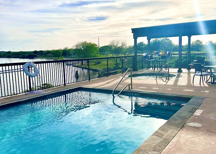 Hidden Falls Inn