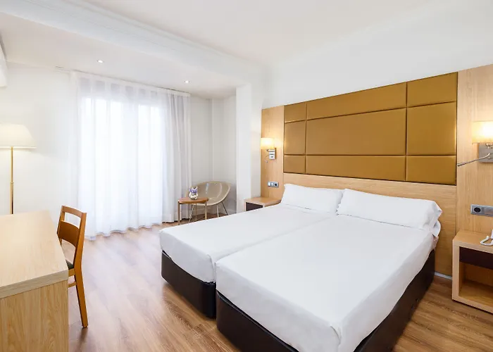 Hotel Virgen de los Reyes