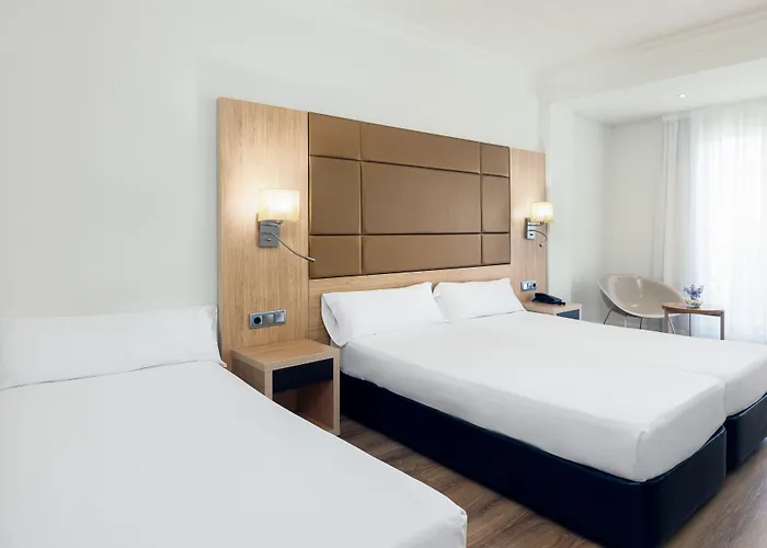 Hotel Virgen de los Reyes