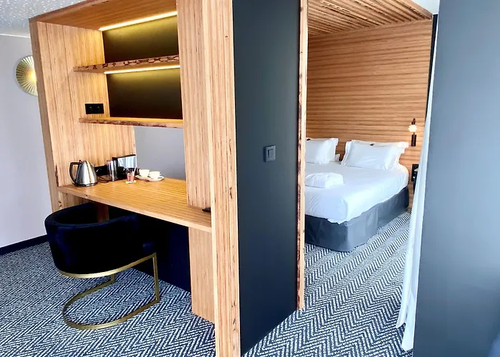 Golf Hotel