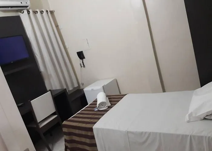Hotel Express - Leva e busca no aeroporto grátis 24 horas