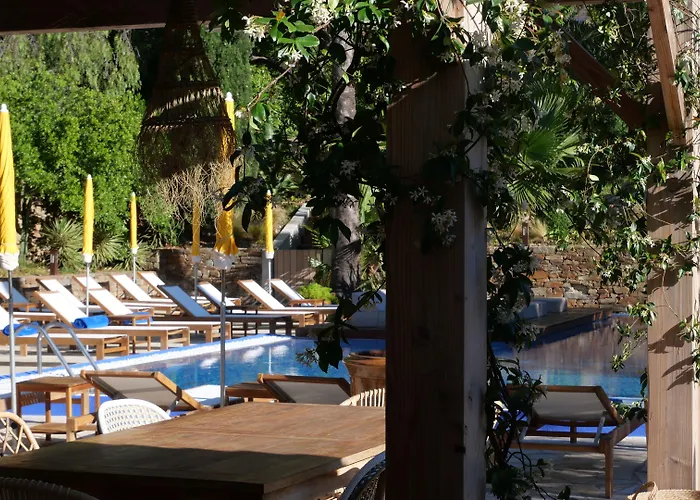 Hôtel La Piscine