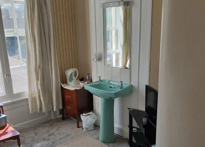 Georgian House Hotel