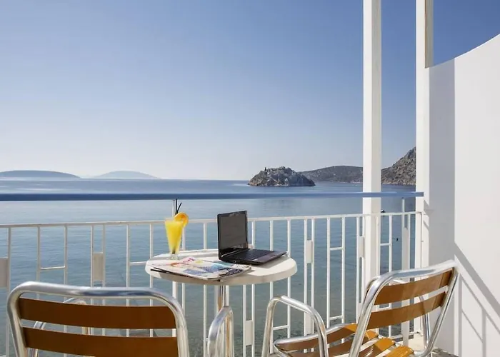 Hotel Tolo