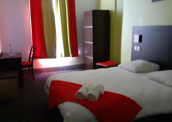 Enzo Hotels Contrexeville