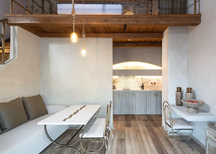 Inotropes Boutique Suites - Adults Only