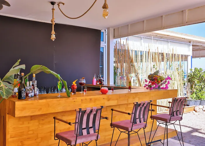 Mare Garden Hotel