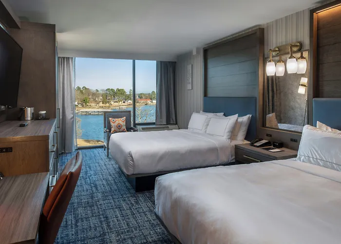 Doubletree By Hilton Hot Springs