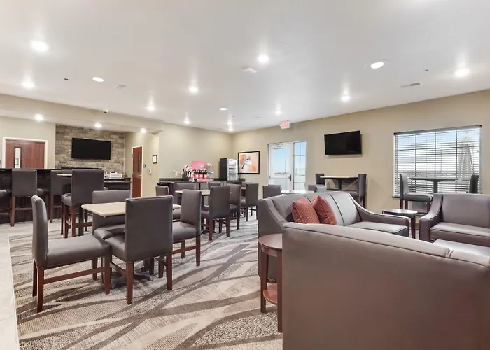 Cobblestone Hotel & Suites - Cozad