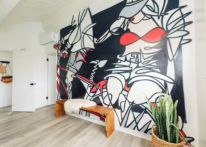The Green Room Hotel