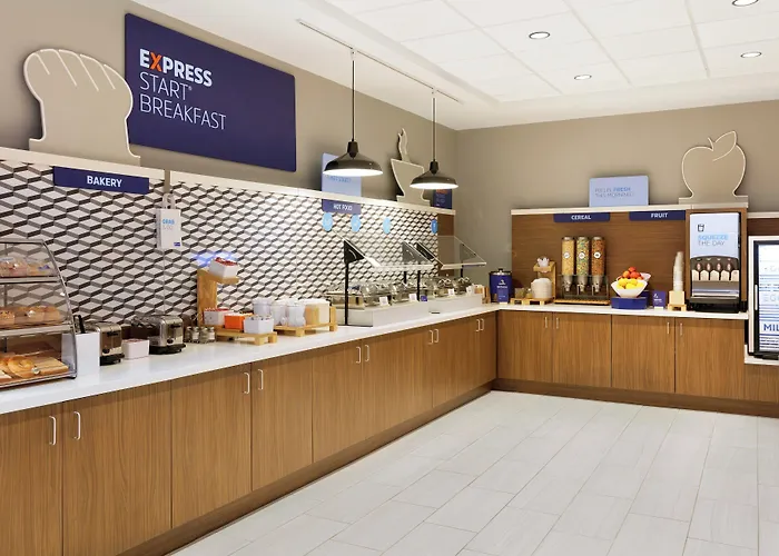 Holiday Inn Express & Suites Weatherford By Ihg
