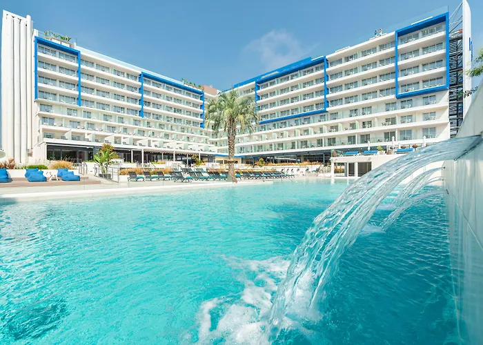 L'Azure Hotel Spa 4Sup