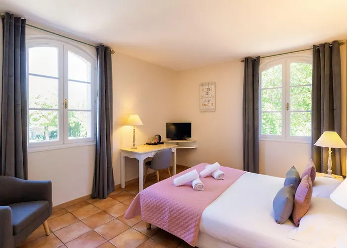 Hotel La Bastide Saint Martin