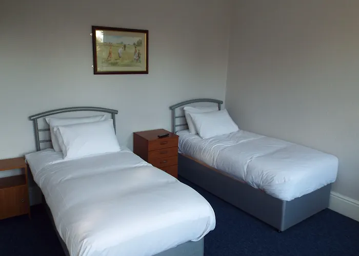 Brookside Lodge