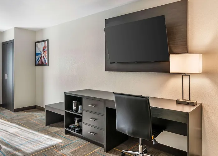Best Western Plus Bluffton/Hilton Head Hotel
