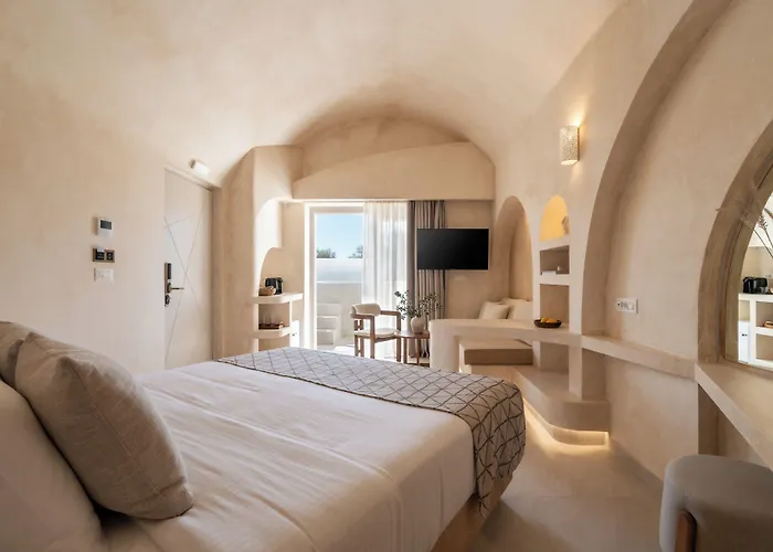Heyday Luxury Suites