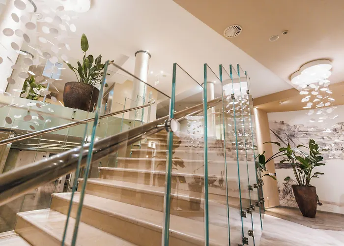 Palmon Bay Hotel & Spa
