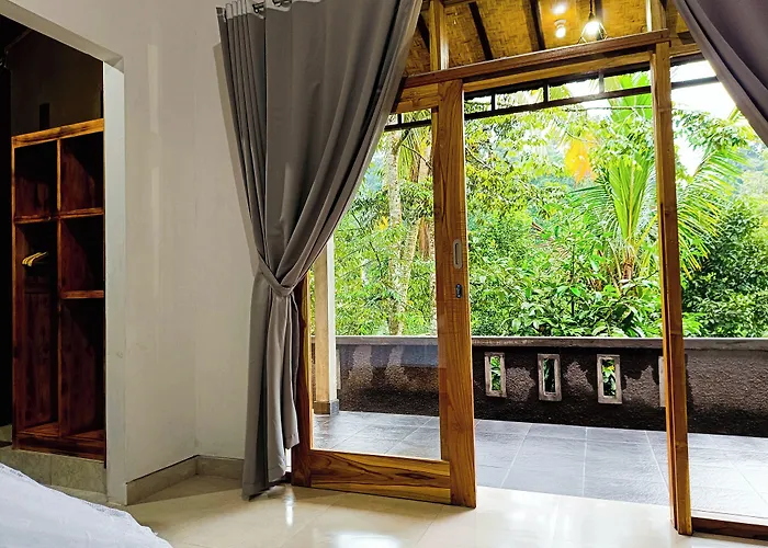 Artomoro Bali
