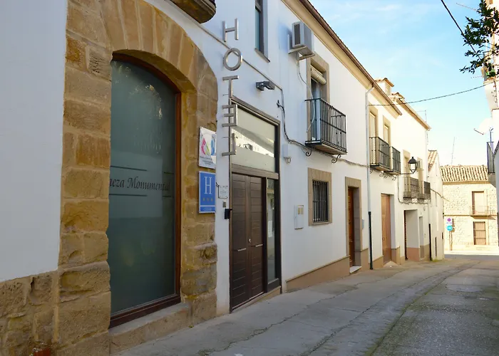 Hotel Baeza Monumental by eme hoteles