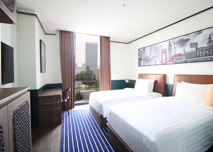 Ashley Tugu Tani Menteng