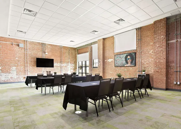 Home2 Suites By Hilton Phoenix Downtown
