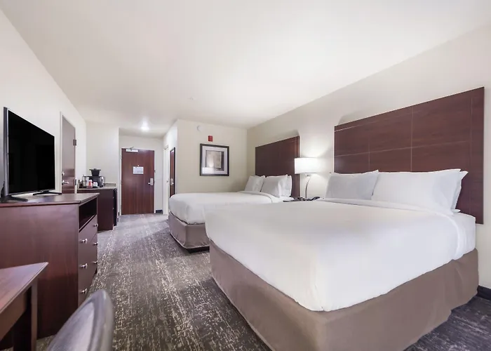 Cobblestone Inn & Suites - Holdrege