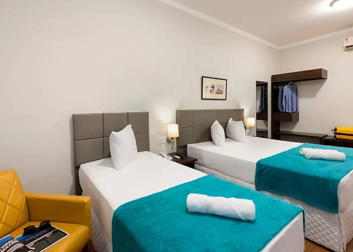 Mural Living Hotel Manaus